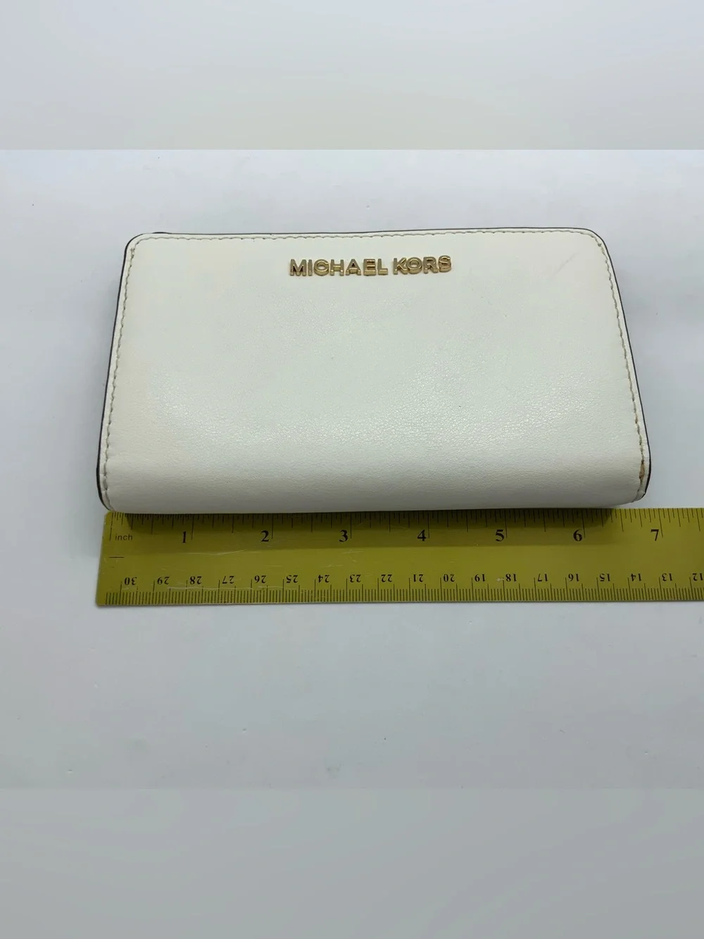 Michael Kors White Leather Zip Wallet with Gold Logo